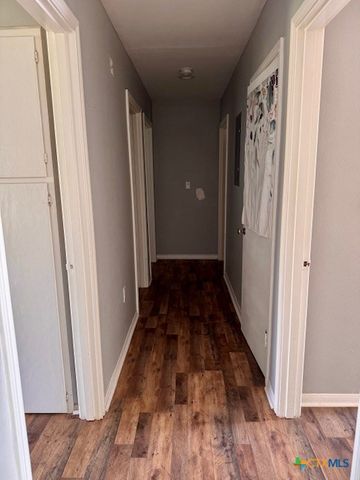 1612 Alamo Drive, Victoria, TX 77901