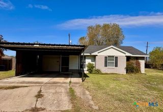 1612 Alamo Drive, Victoria, TX 77901