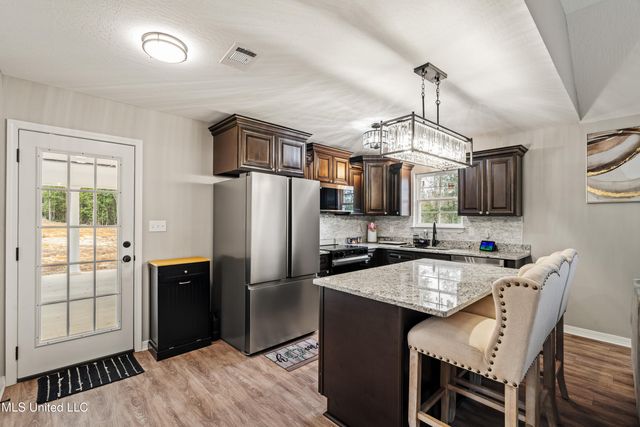 120 Cedar Grove Road, Petal, MS 39465