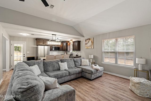 120 Cedar Grove Road, Petal, MS 39465