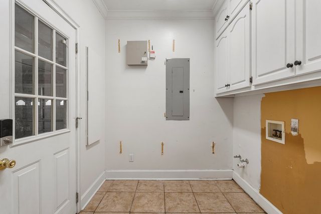 907 Oakhurst Drive, Smiths Station, AL 36877