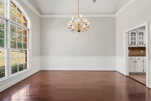 907 Oakhurst Drive, Smiths Station, AL 36877