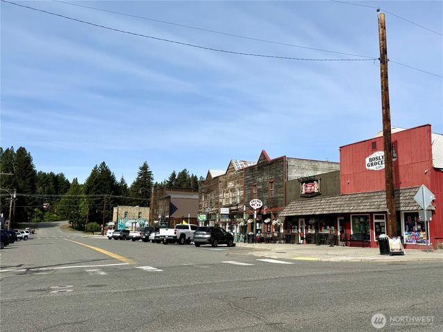 4 5th St Alley, Roslyn, WA 98941