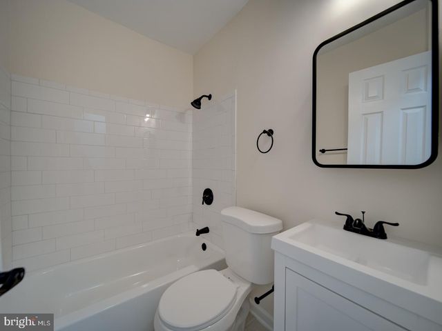 1946 I ST NE, Washington, DC 20002