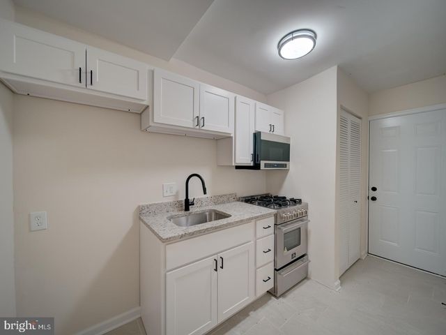 1946 I ST NE, Washington, DC 20002