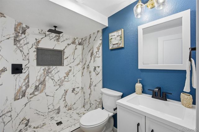 6172 W 68th Avenue, Arvada, CO 80003