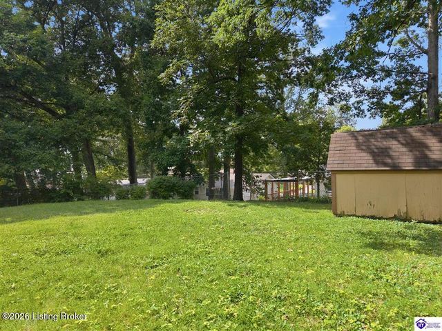316 Deepwood Dr, Elizabethtown, KY 42701