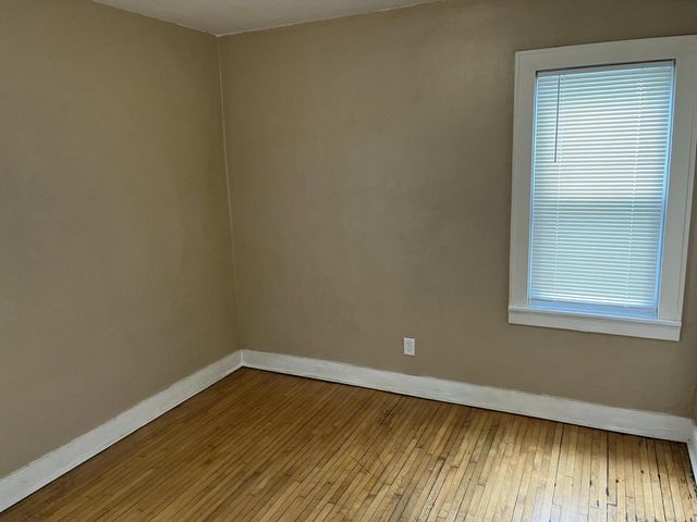 4556 N 29th STREET, Milwaukee, WI 53209
