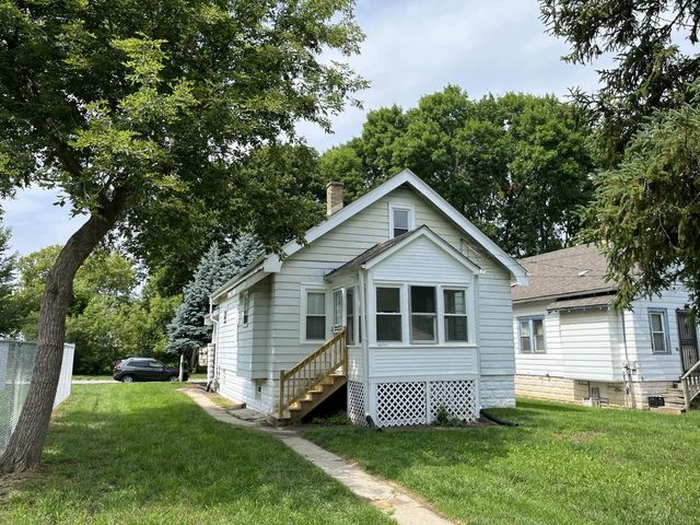 4556 N 29th STREET, Milwaukee, WI 53209