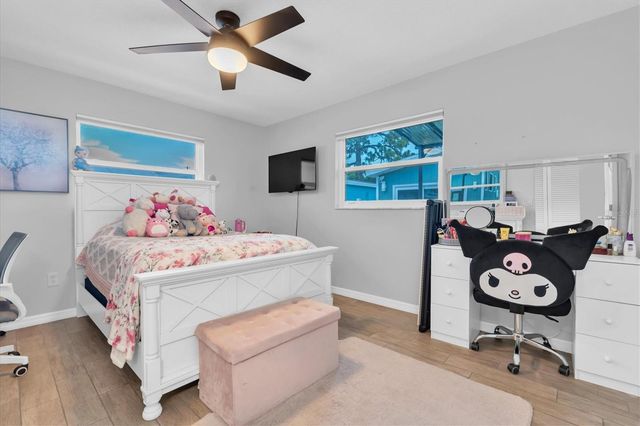 13179 DORCHESTER DRIVE, Seminole, FL 33776