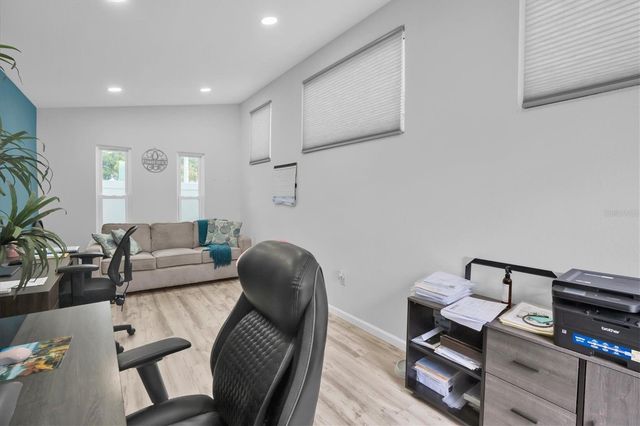 13179 DORCHESTER DRIVE, Seminole, FL 33776