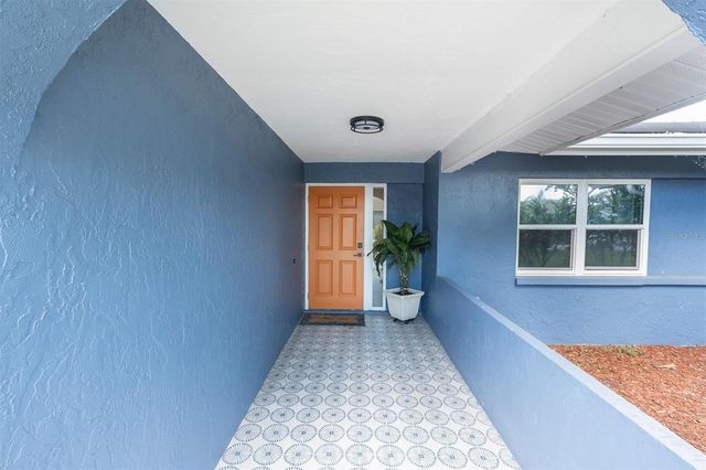 13179 DORCHESTER DRIVE, Seminole, FL 33776
