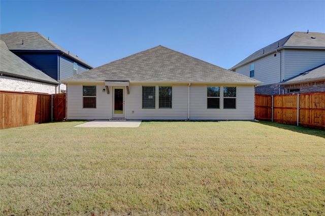 3410 Pat Mayse Drive, Farmersville, TX 75442