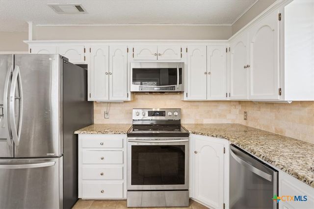 4005 Trailwood Drive, Temple, TX 76502