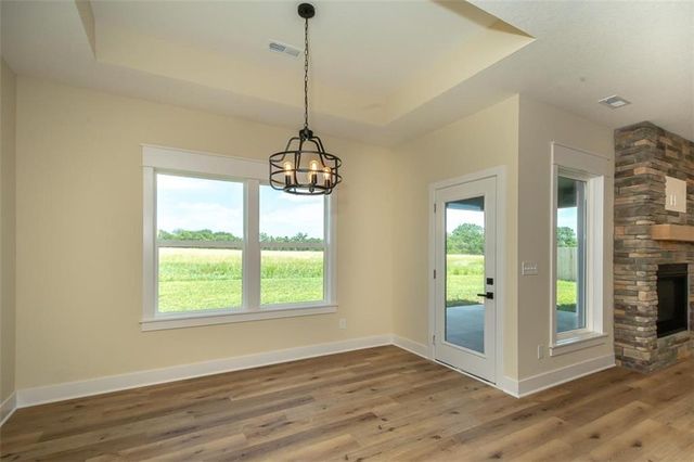 1018 Bluestem Circle, Baldwin City, KS 66006