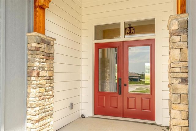 1018 Bluestem Circle, Baldwin City, KS 66006