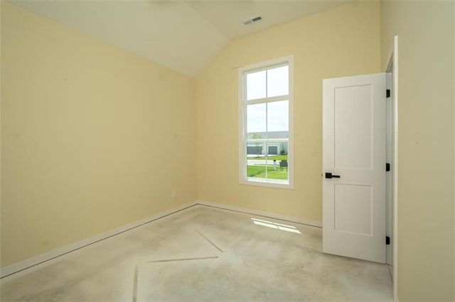 1018 Bluestem Circle, Baldwin City, KS 66006