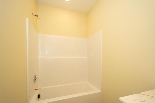 1018 Bluestem Circle, Baldwin City, KS 66006