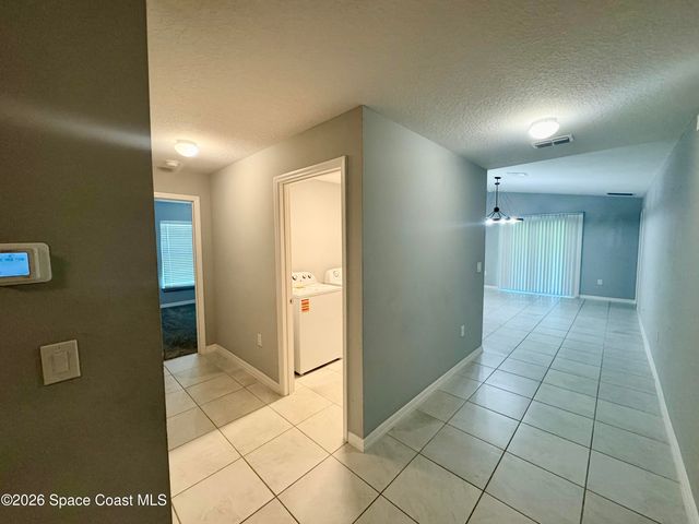549 Como Avenue NE, Palm Bay, FL 32907
