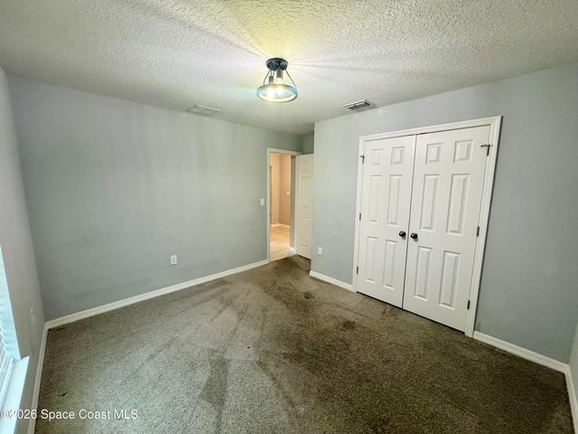 549 Como Avenue NE, Palm Bay, FL 32907