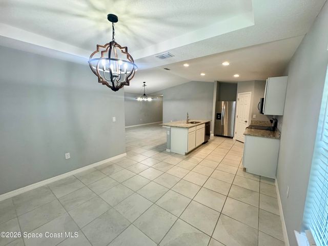 549 Como Avenue NE, Palm Bay, FL 32907