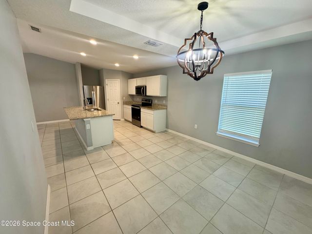 549 Como Avenue NE, Palm Bay, FL 32907