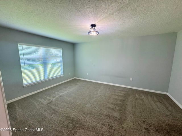 549 Como Avenue NE, Palm Bay, FL 32907