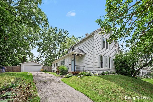 12 Travis Street, Grand Rapids, MI 49505