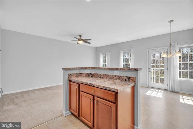 7 FRANKLIN CIR, Somerdale, NJ 08083