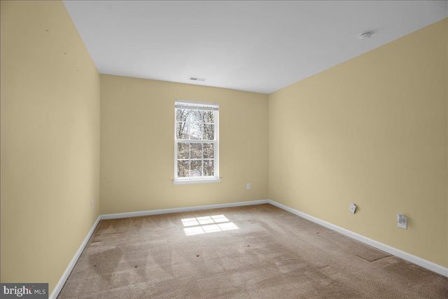 7 FRANKLIN CIR, Somerdale, NJ 08083