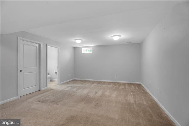 7 FRANKLIN CIR, Somerdale, NJ 08083