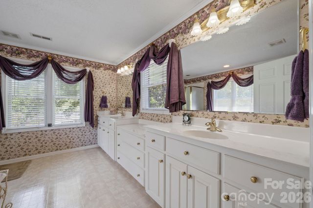 3306 Tamworth Lane, Gastonia, NC 28052