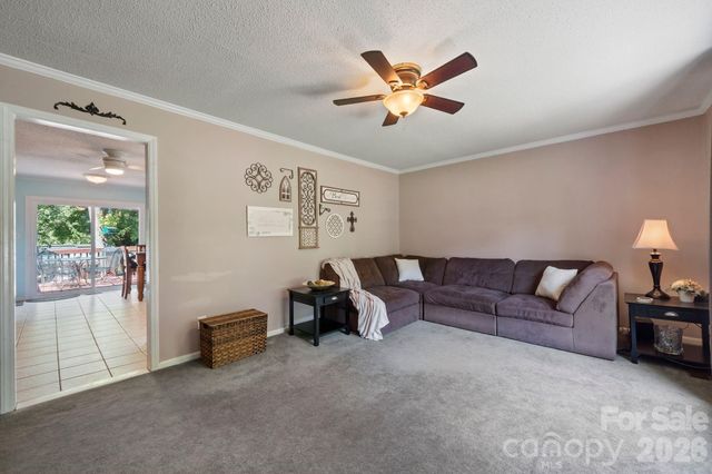3306 Tamworth Lane, Gastonia, NC 28052