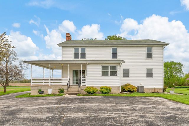 16686 Cleveland Avenue, Weesaw Twp, MI 49113