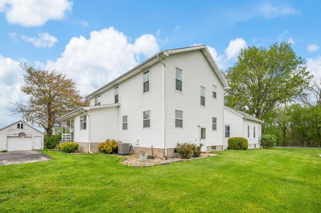 16686 Cleveland Avenue, Weesaw Twp, MI 49113