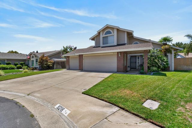 9218 Bromfield Ct, Elk Grove, CA 95624