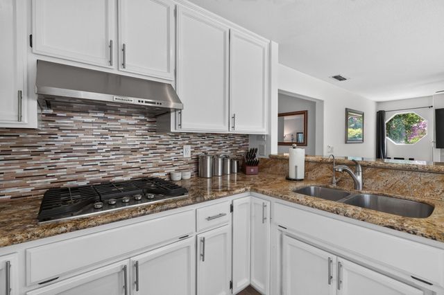 9218 Bromfield Ct, Elk Grove, CA 95624