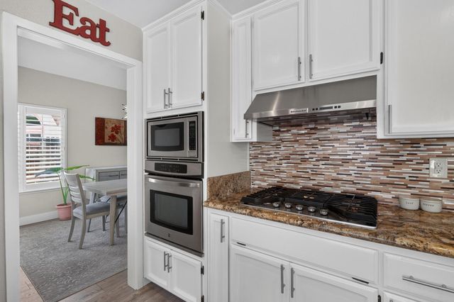 9218 Bromfield Ct, Elk Grove, CA 95624