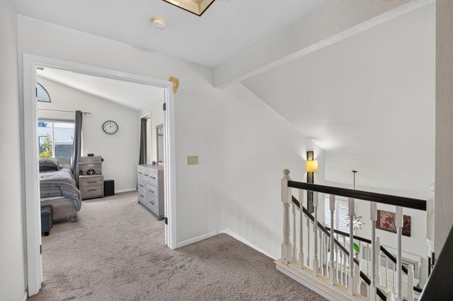 9218 Bromfield Ct, Elk Grove, CA 95624