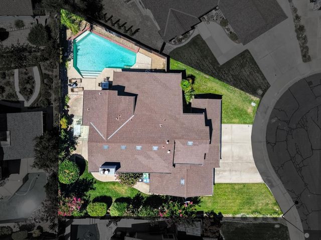 9218 Bromfield Ct, Elk Grove, CA 95624