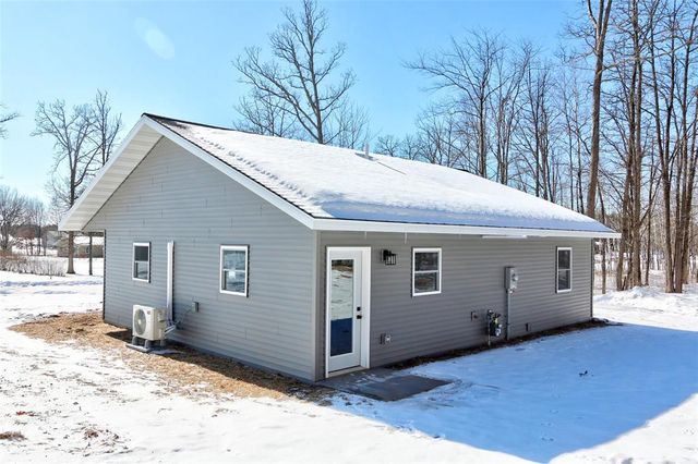 1520 Woodland Street, Spooner, WI 54801