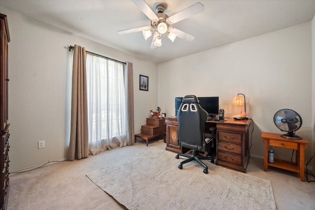 909 Mesquite Drive, Burleson, TX 76028