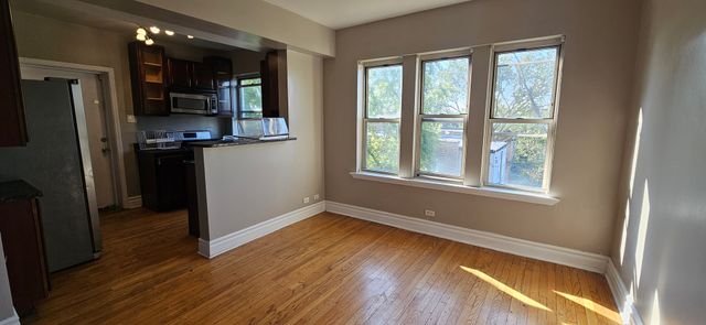 38 N Menard Avenue 3A, Chicago, IL 60644