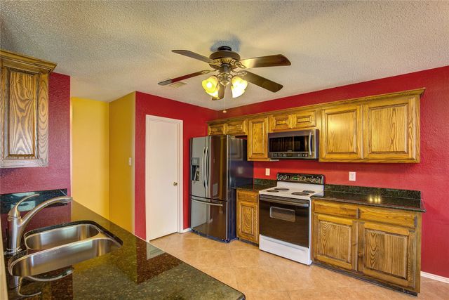 1492 Greenbrook Drive, Rockwall, TX 75032