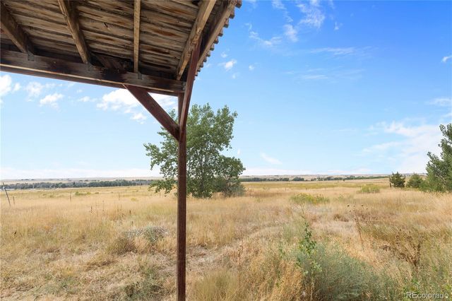 47904 Dartmouth Avenue, Bennett, CO 80102