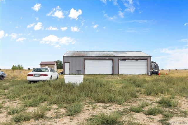 47904 Dartmouth Avenue, Bennett, CO 80102