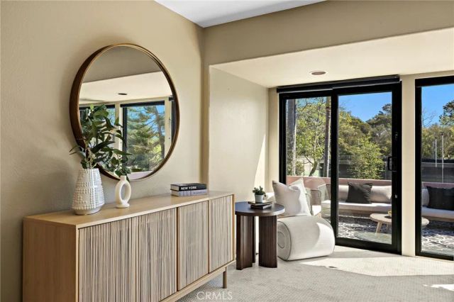 923 Balboa Avenue, Laguna Beach, CA 92651