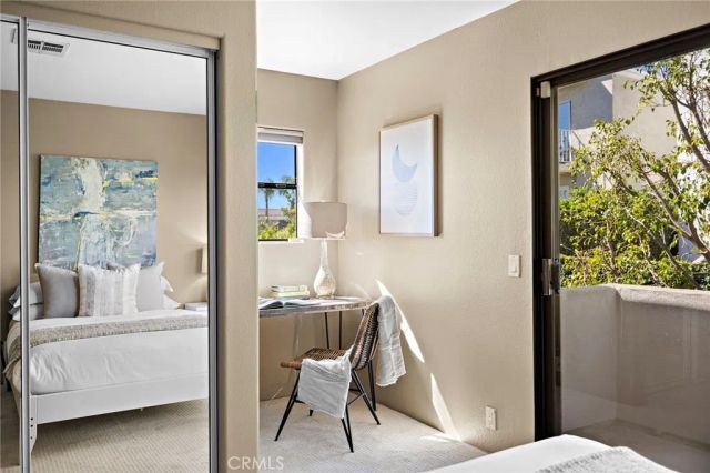 923 Balboa Avenue, Laguna Beach, CA 92651