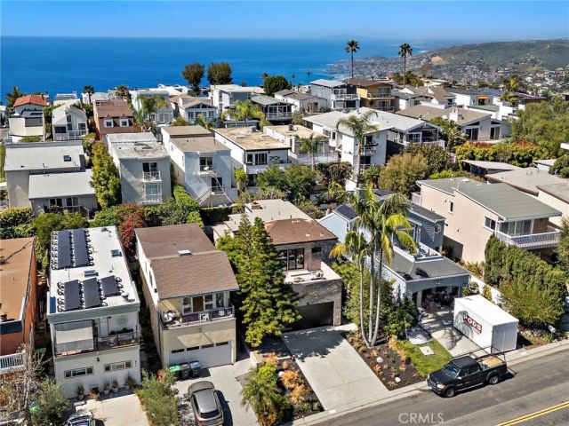 923 Balboa Avenue, Laguna Beach, CA 92651