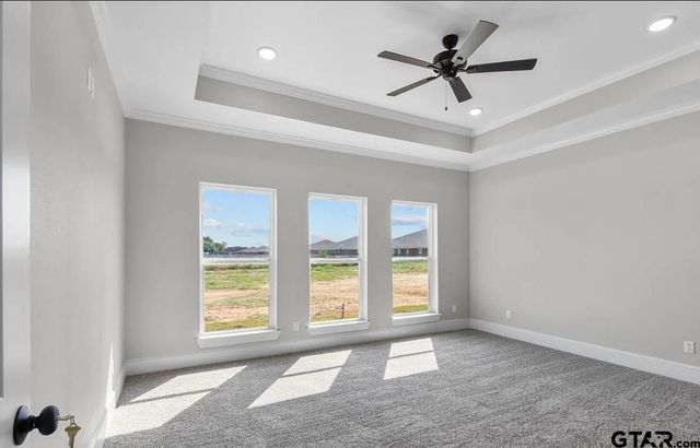 12316 Maplewood Dr, Lindale, TX 75771